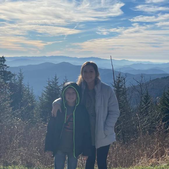 Meet your Posher, Leann - Picture 1 of 1